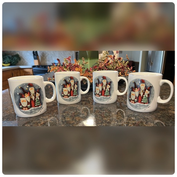 Elaine Thompson Other - Elaine Thompson-Vintage 1997-Santa Christmas Mugs-Set of Four
